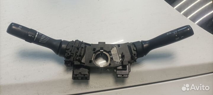 Подрулевой переключатель subaru forester 2010