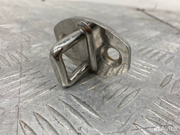 Б/У ответная часть замка двери передний правый