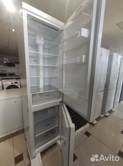 Холодильник Лж 203 см высота