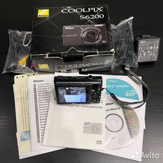 Фотоаппарат Nikon Coolpix S6200