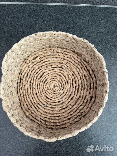 Корзина плетеная