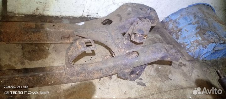 Задний подрамник ford focus 1