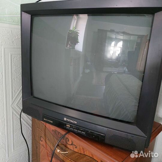 Телевизор Hitachi CMT2157 с пультом