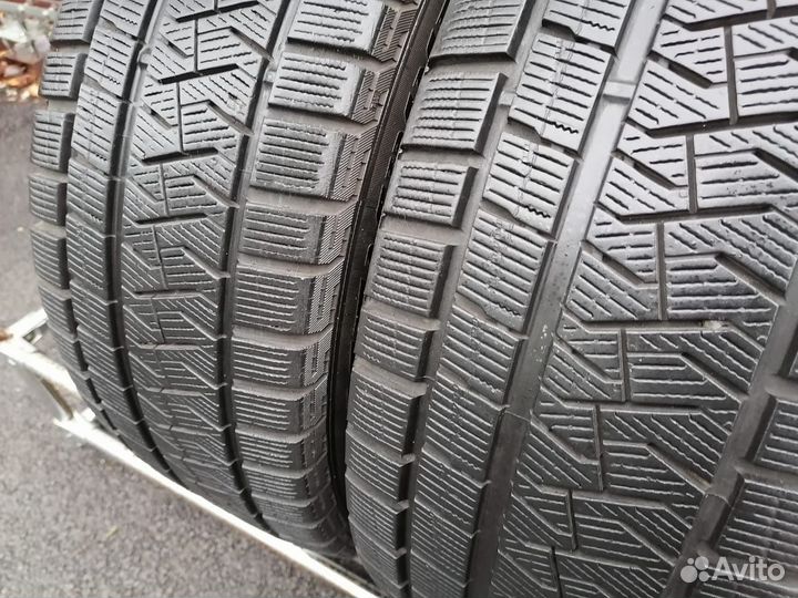 Pirelli Ice Asimmetrico 225/50 R17