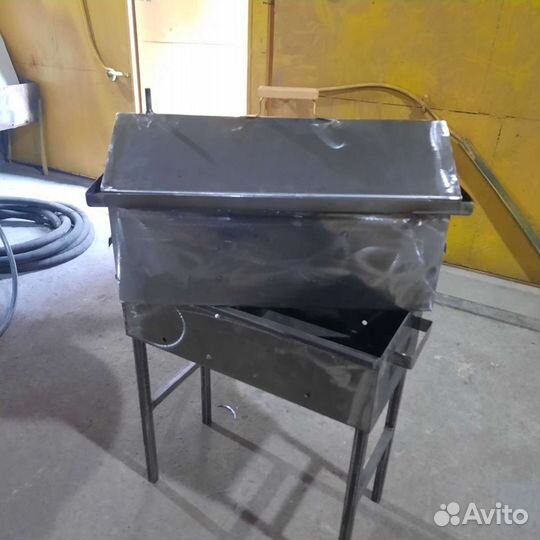 Мангал со съемными ножками