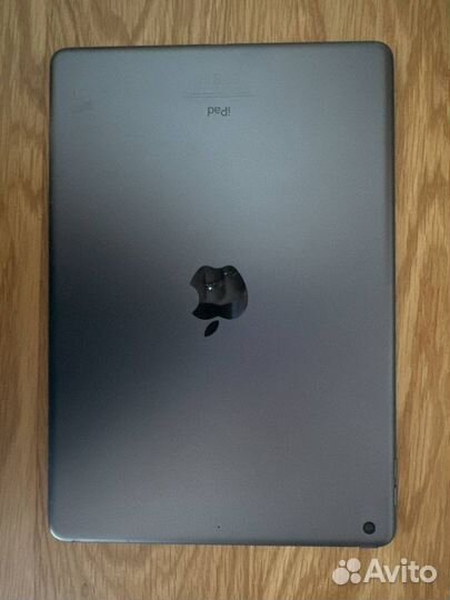 iPad 7 поколения 128 GB Wi-Fi