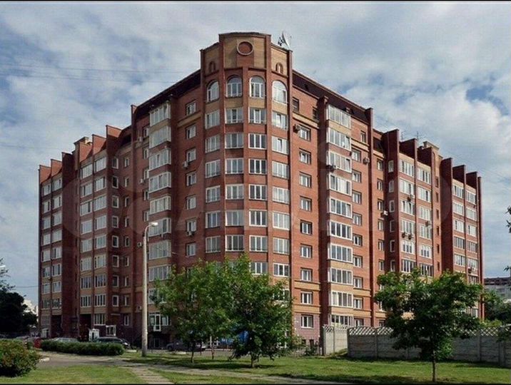 3-к. квартира, 128 м², 8/10 эт.