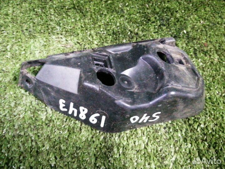 Крепление бампера переднее левое Volvo S40 B5244S5