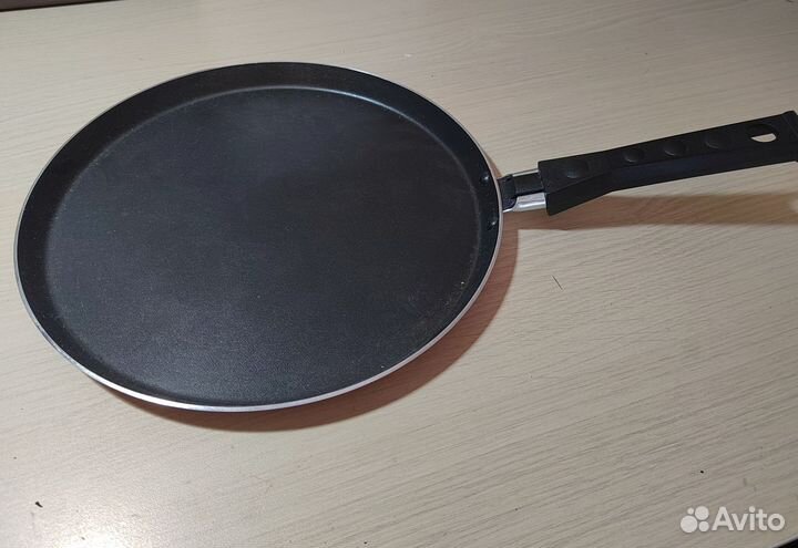 Сковорода блинная