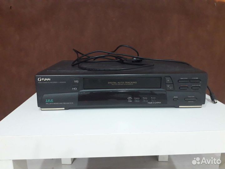 Видеомагнитофон Funai