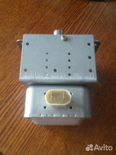 Магнетрон 650w микроволновка