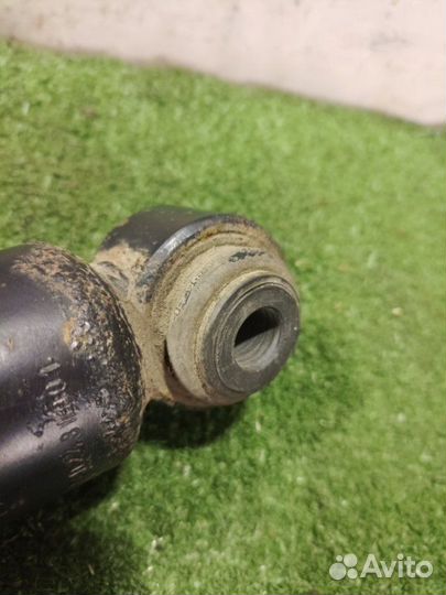 Амортизатор задний левый Jaguar Xf седан 3.0 2008