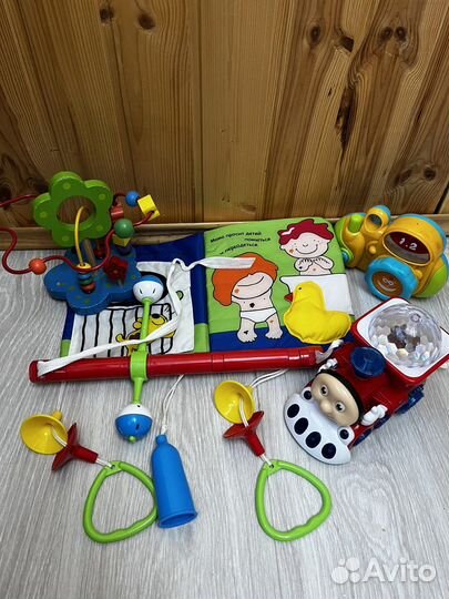 Набор игрушек, круг для плавания, термометр