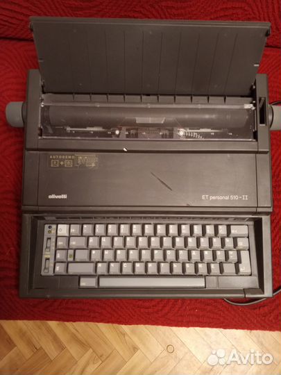 Пишущая машинка Olivetti