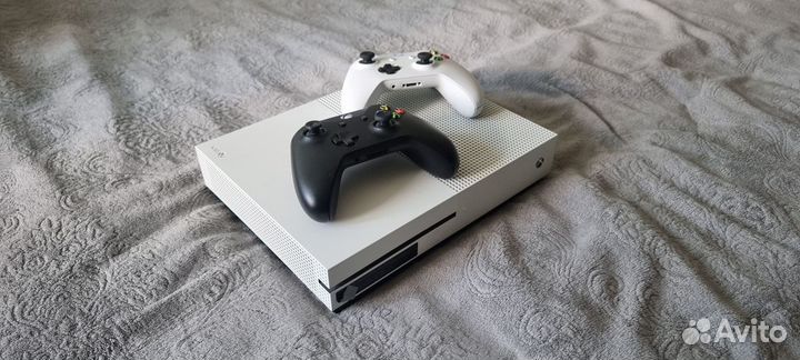 Xbox One s 500 gb