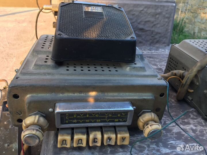 Радио приемник газ-21 А-18