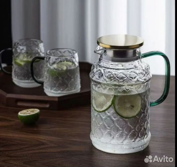 Кувшин стеклянный с кружками