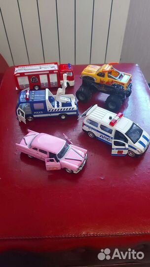 Машинки, меч и железный человек