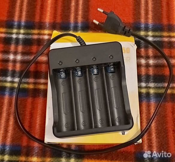 Зарядное устройство для аккумуляторных батареек