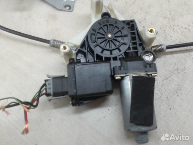 Стеклоподъемник левый передний, Mitsubishi, Space