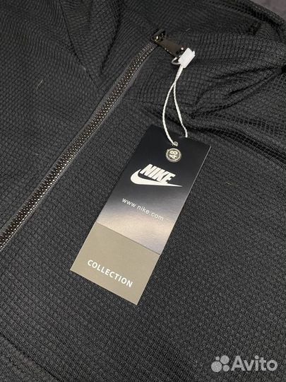 Спортивный костюм Nike sportswear