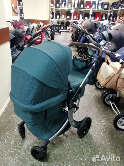 Детская коляска с рождения