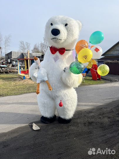 Белый Мишка на ваш праздник
