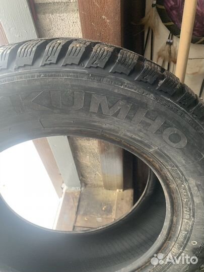 Kumho I'Zen KW22 205/65 R15