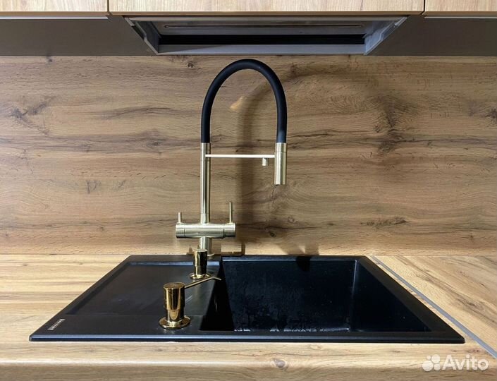 Кухонный гарнитур на заказ под ключ