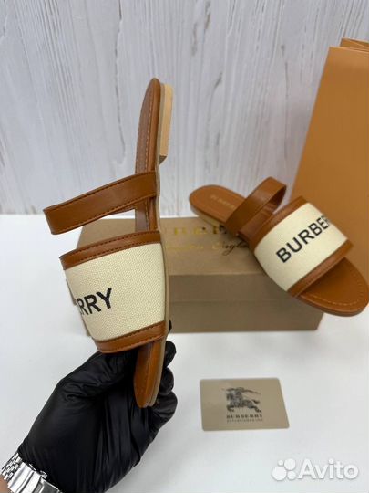 Шлепки женские burberry