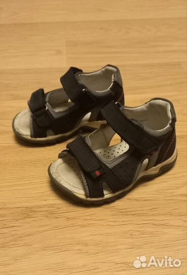 Сандалии детские для мальчиков