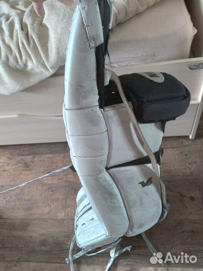 Вратарские щитки