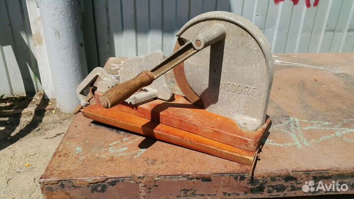 Слайсер старинный хлеборезка антиквариат