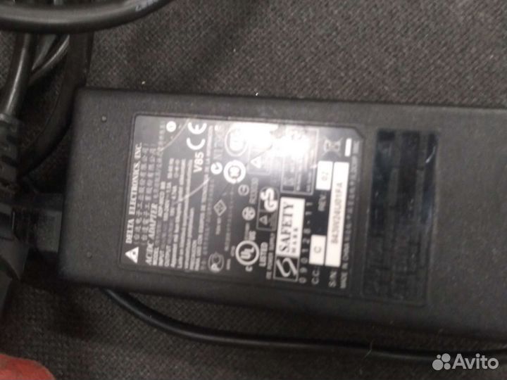 Блок питания для ноутбука