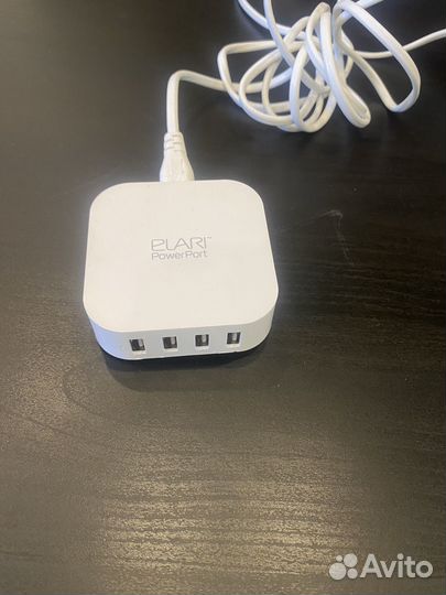Elari power port