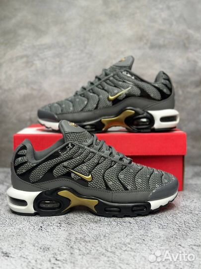 Кроссовки Nike Air Max tn plus