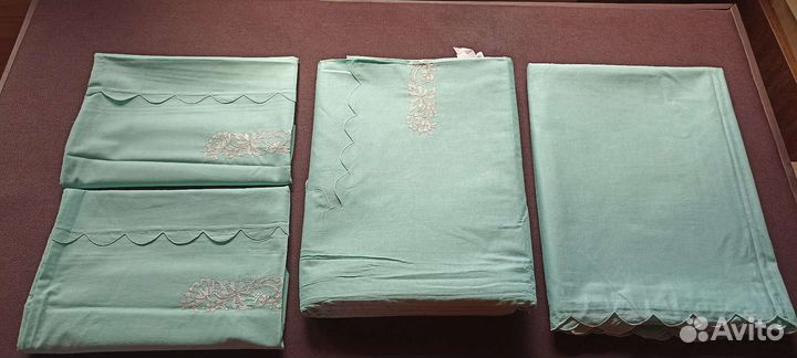 Постельное белье комплекты из СССР новые