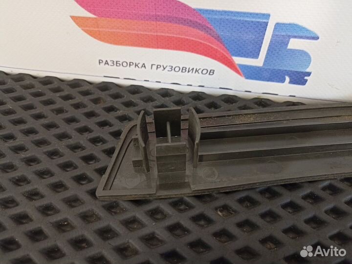Накладка порога левого Volvo FH