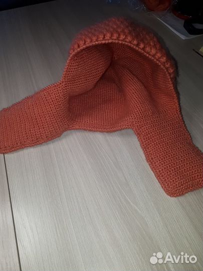 Вязаная шапка с ушками