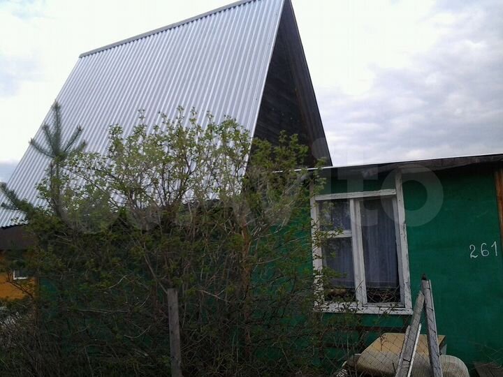 Дом 30 м² на участке 10 сот.