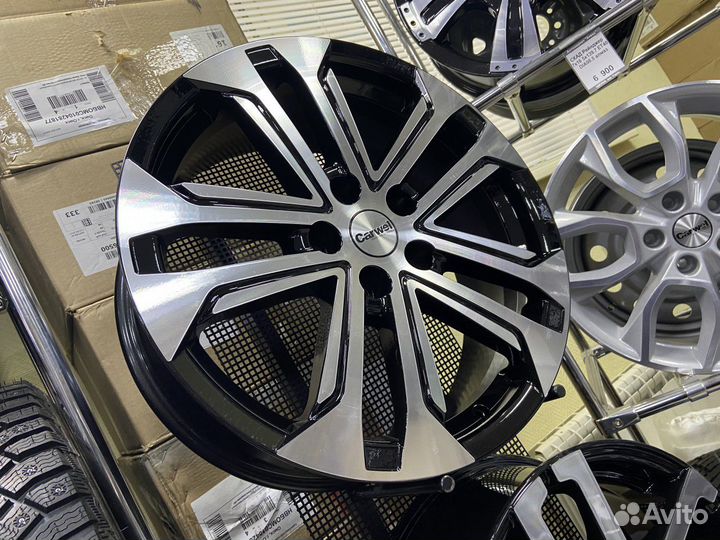 Диск литой Carwel Куж 7x18 5x114.3 ET35 DIA60.1 AB