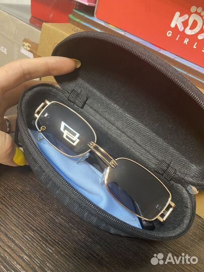 Солнцезащитные очки