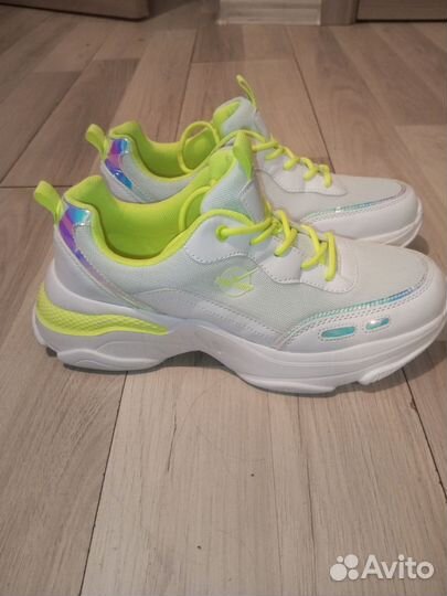 Кроссовки timejump