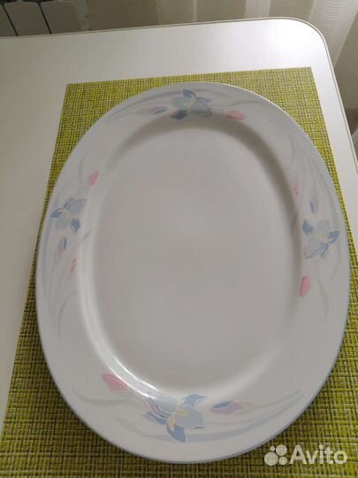 Посуда для сервировки стола