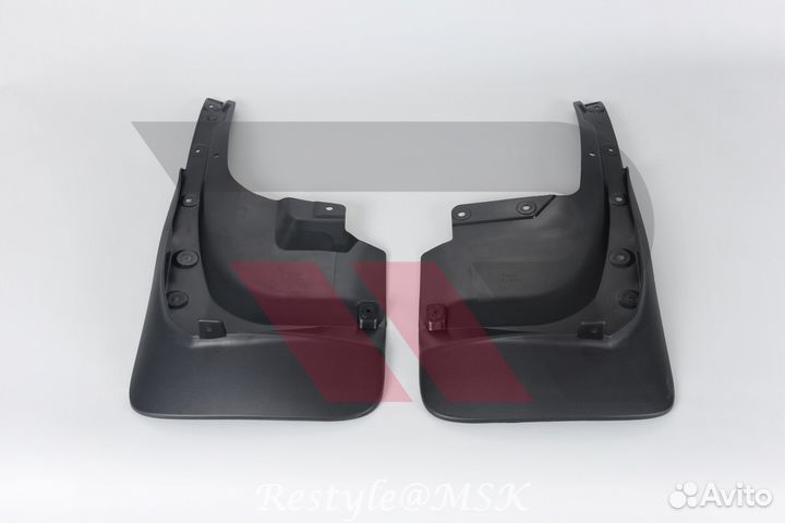 Брызговики Toyota Land Cruiser 200 с16г