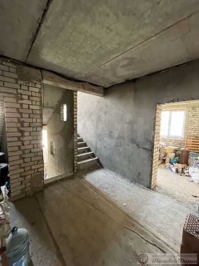 Дом 381,1 м² на участке 10,5 сот.