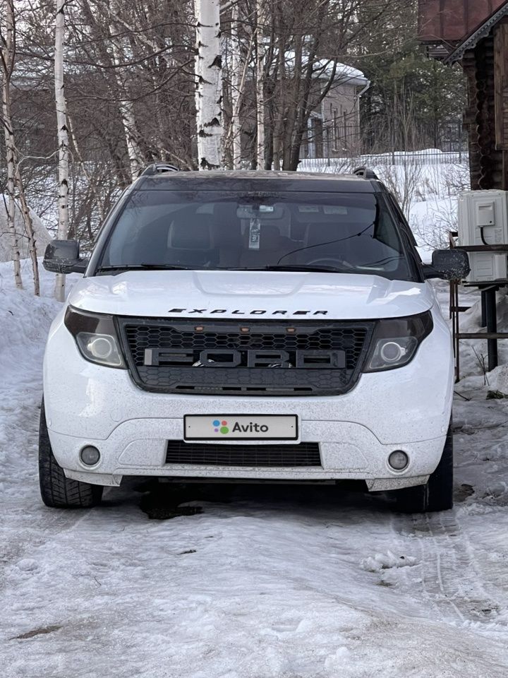 Ford Explorer: фото владельца
