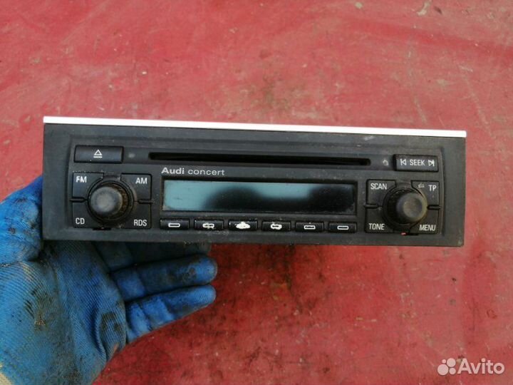 Магнитола Skoda Fabia 2 BZG 1.2L бензин 1198