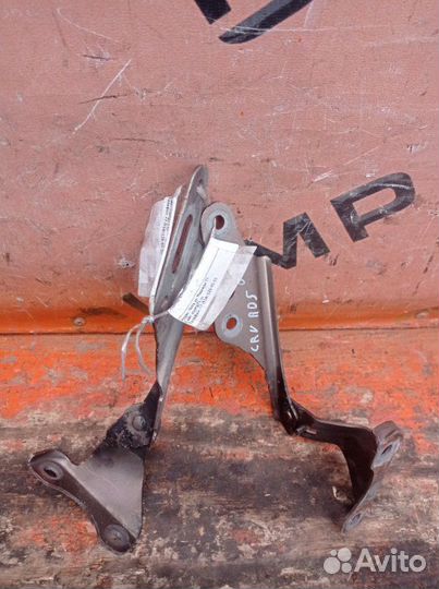 Петля капота правая Honda Cr-V RD5 K20A