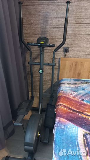 Эллиптический тренажер torneo